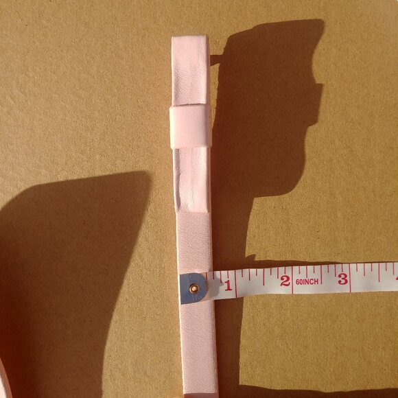 Gap real leather pale light pink narrow skinny snap post belt with bow M… - Picture 5 of 9